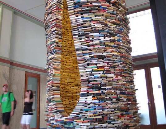 green design, eco design, sustainable design, Prague Municipal Library, Matej Kren, repurposed book tower, recycled books, book sculpture, Idiom, recycle art