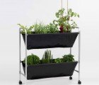 Leopoldo City Garden Lets Urban Gardeners Grow Vegetables Practically Anywhere