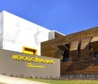 Mercado Palhano: A Beautiful Brazilian Eco-Market Adorned with Sexy Sliding Louvers