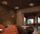 Kiev’s Twister Restaurant Serves Molecular Food & Cocktails In an Earthy Atmosphere