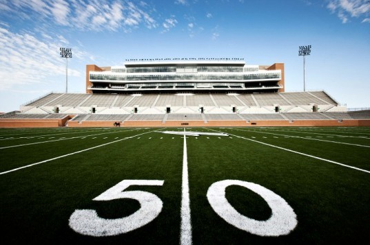 UNT Apogee Stadium, HKS Inc, UNT, Apogee Stadium, wind power, wind turbines, leed platinum, eco stadium, wind powered stadium