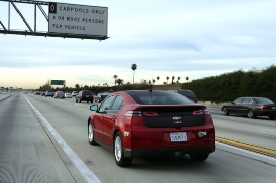 automotive, California, carpool lane, Chevy, Chevy Volt, electric car, GM, green california, green cars, hybrid, hybrid cars, low emissions car