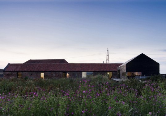 green design, eco design, sustainable design, Adaptive reuse, Carl Turner Architects, Ochre Barn, Stealth Barn, Converted Ban, glass doors, Norfolk, England, oriented Strand Board