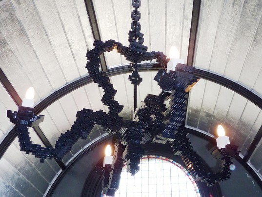 green design, eco design, sustainable design, The Harrington, John Harrington, Brighton, UK, LEGO Chandelier, No-tell Hotel, One Room Hotel, upcycled design, drinking glass chandelier, DIY chandelier
