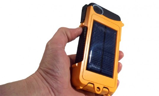 solar power, waterproof iphone case, iphone case, green iphone case, green technology, green design, snow lizard, snow lizard products, solar charged iPhone case, water resistant phone case, waterproof iphone case, solar techonoloy, green phone technology, AQUA TEK S.