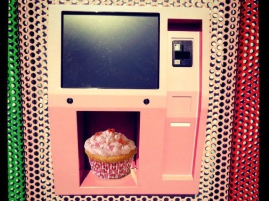 Cupcakes, bakeries, baking, ATMs, New York City, NYC, New York, Manhattan, Upper West Side, midtown