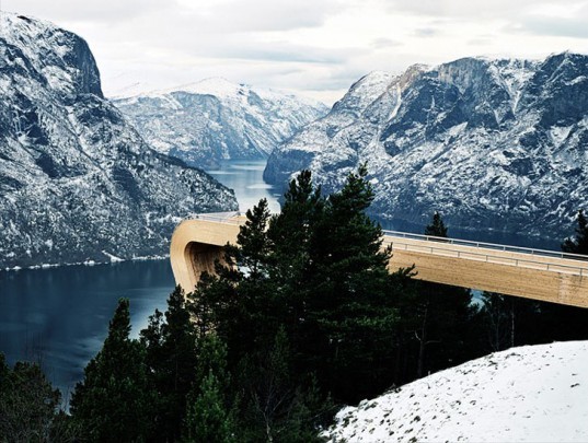 norway, norway architecture, norway design, lookout points, norway lookout points, design destinations, architecture destinations, art destinations, design travel, design tourism, art tourism<br /><br/> 