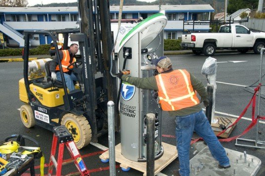 green design, eco design, sustainable design, electric highway, Interstate 5, electric vehicle charging stations, EV charging stations Oregon, Cottage Grove, Oregon, West Coast Electric Highway