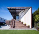 Net-Zero Yin Yang House Soaks up the Sun’s Rays in Venice Beach, California