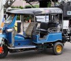 Denver Zoo Develops a Poo-Power System and Tests It Out On a Rickshaw!