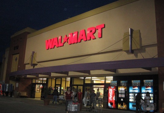 walmart sustainability, walmart green, walmart greenwashing, corproate greenwashing, renewable energy, institute for local self reliance, big box stores, roy blunt, john boenher, environmental defense fund, greenwashing business