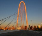 Santiago Calatrava Unveils the Dramatic New Margaret Hunt Hill Bridge in Dallas
