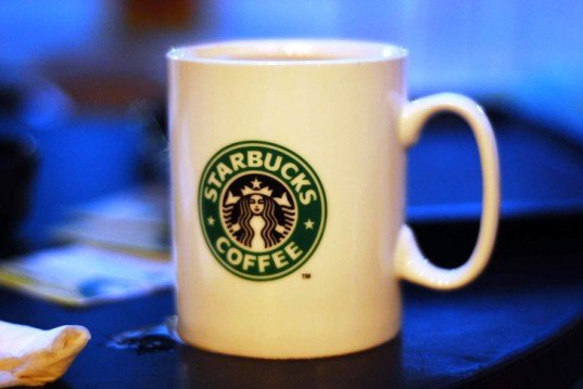 starbucks global responsibility report, ben packard, starbucks sustainable, ceramic mugs, recycleable mugs, paper cups