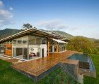 Breezy Casa Mecano Adapts to its Tropical Environment in Costa Rica