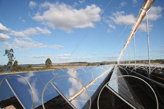 Compact linear Fresnel reflector, CLFR technology, solar power, solar array, solar power plant, photovoltaic