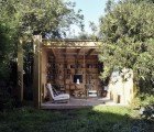 Humble Hackney Shed is a Peaceful Office Space in a London Garden