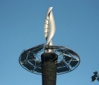 Ackroyd and Harvey’s Twist Sculpture in Bristol is Powered by the Sun and the Wind