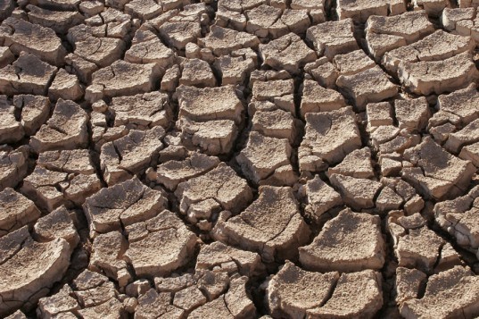 southern california, us drought, drought farming, Research, agriculture, Bridget Scanlon, Bureau of Economic Geology, Central Valley, food production, groundwater depletion, High Plains, irrigation, Jackson School of Geosciences