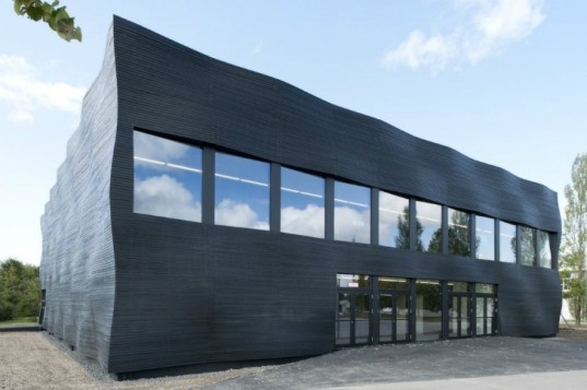 Deubzer Konig Rimmel Architekten, interims audimax, munich's technical university, undulating surface, germany lecture hall, wooden lecture theater, sustainable wooden design, green design, spruce architecture