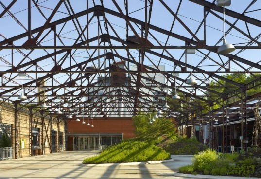 Evergreen Brick Works, Diamond Schmidt Architects, centre for green cities, toronto, green renovation, adaptive reuse, brownfield remediation