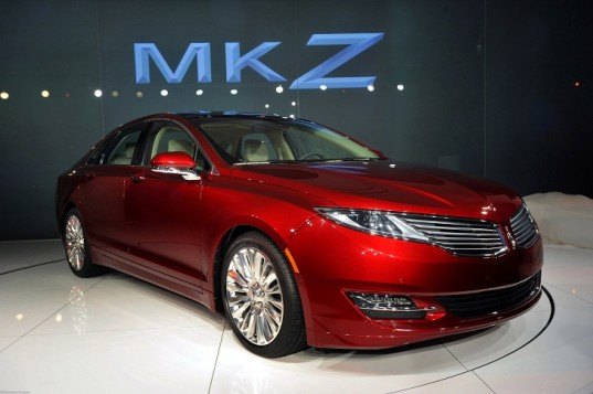 ford, lincoln, lincoln mkz, lincoln mkz hybrid, lincoln hybrid, hybrid car, green transportation, green car, lithium-ion battery, electric motor