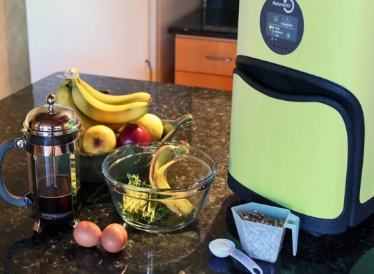 Composting in the Kitchen, composting, compost, Ways to Green Your Kitchen, green your kitchen, go green in your kitchen, green kitchen tips, how to go green in your kitchen, green tips, green home tips, eco kitchen, green kitchen, eco kitchen tips, save energy in your kitchen