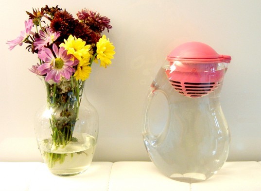 Bobble Water Purifier, bobble, bobble pitcher, Ways to Green Your Kitchen, green your kitchen, go green in your kitchen, green kitchen tips, how to go green in your kitchen, green tips, green home tips, eco kitchen, green kitchen, eco kitchen tips, save energy in your kitchen