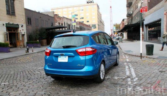 Ford, Ford C-MAX, Ford C-MAX Energi, Ford hybrid, Ford plug-in hybrid, Ford green car, Toyota Prius, Toyota Prius v, green transportation, hybrid car, green car