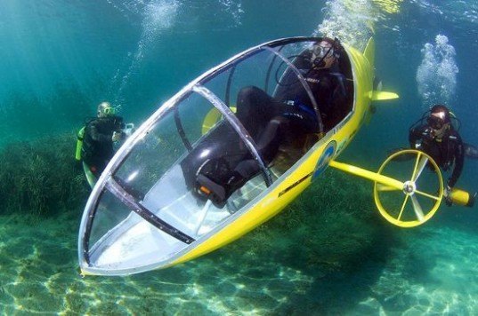James Bond, Pedal-Powered Submarine, human power, Stephane Rousson, Scubster
