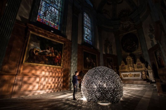 lotus dome, lille, france, studio roosegaarde, flower, smart foil, installation, interactive