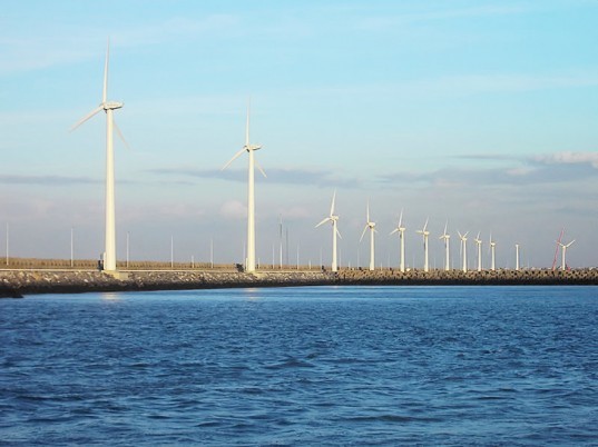 Belgium wind energy, wind energy storage, wind power storage, Belgium artificial island, renewable energy sources, Belgium clean energy, wind power,  Johan Vande Lanotte, European Wind Energy Association, green initiatives