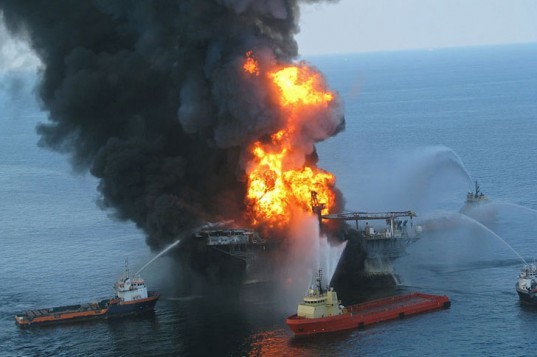 Deepwater Horizon, BP, Transocean, oil spill, offshore oil rig