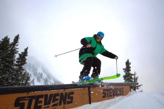 2013 Green Ski Resorts, eco resort, eco ski resort, ski area citizen's coalition, green ski resort, top 6 green ski resorts