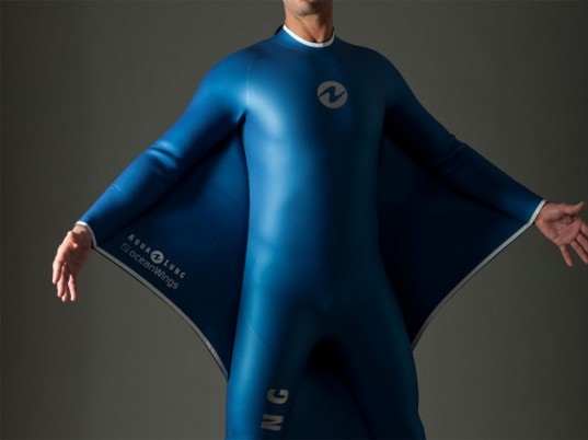aqua lung oceanwings, wetsuit, guillaume binard, neoprene, flight, underwater