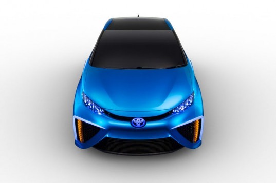 Toyota, Toyota Prius, Toyota Hover Car, Hover Car, green car, green transportation, Hiroyoshi Yoshiki, flying car
