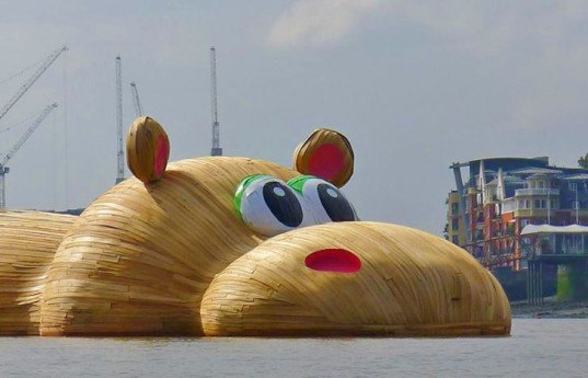 HippopoThames, giant hippo Florentijn Hofman, Florentijn Hofman art, Florentijn Hofman sculptures, inflatable Rubber Duck, Florentijn Hofman bunny, giant sculptures, London Thames hippo, Dutch artists