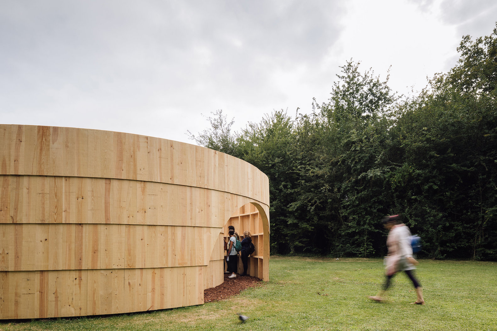 Serralves Pavilion by Diogo Aguiar Studio, Serralves Pavilions, Gabriel Abrantes, Gabriel Abrantes film pavilion, temporary film pavilion, temporary timber pavilion, circular pavilion architecture