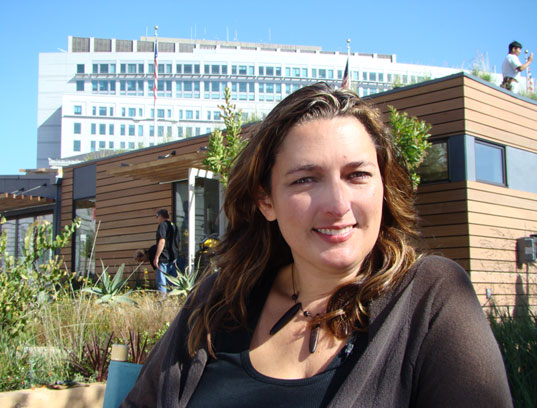 Michelle Kaufmann, Michelle Kaufmann Designs, MKD, MK Lotus House, rainwater catchement, rainwater collection pond, West Coast Green, Michelle Kaufmann, prefab green home, green prefab house, net zero energy house, prefab home on lawn of San Francisco City Hall