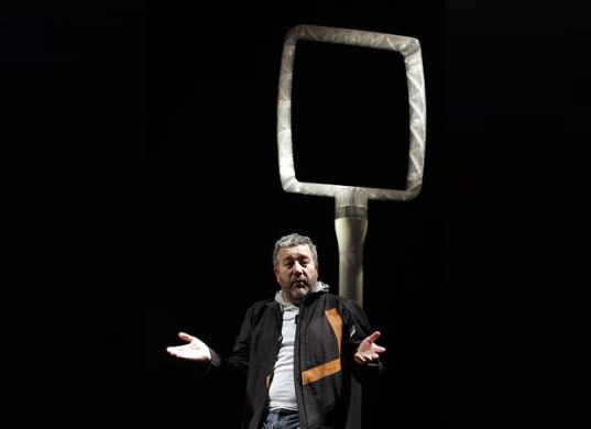 Philippe Starck Revolutionair Wind Turbine, wind turbine, eco design, sustainable design, wind energy, green design, clean energy, philippe starck,