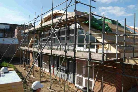 prefab, prefab friday, sedum, green roof, living roof, solar energy, photovoltaics, daylighting, affordable housing, low income housing, london, UK, hillingdon, Birchway, Birchway Eco Community, sustainable building, eco design, green design