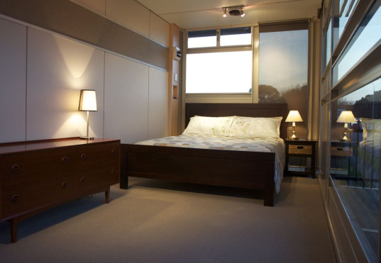 prefab, prefab friday, one cool habitat, new zealand, shipping container, shipping container prefab, shipping container architecture, customizable, reuse, recycled materials, energy efficient, efficient insulation, eco design, sustaianble design, green design, sustainable building