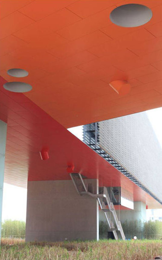 Steven Holl, horizontal skyscraper, leed platinum building, green building, solar powered building, eco architecture, green architecture, china green, office building, eco design, green design, sustainable design