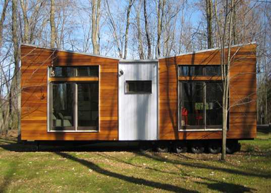 prefab, prefab friday, prefab home, butterfly roof, solar passive design, low VOC, non-toxic materials, sustain design studio, ontario, Trio, eco design, green design, sustainable building