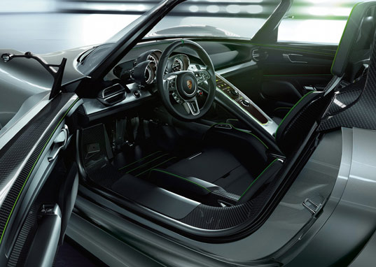 918 spyder, porsche, plug in hybrid, hybrid car, ev, electric vehicle, electric car, hybrid car, geneva auto show,