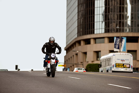 Motorcycle, motocross, bike, electric, speed, vehicle, Chicago, clean energy, CCEA, noise pollution, lithium, zero s, performance, battery, charging, eco, green, sustainable, design