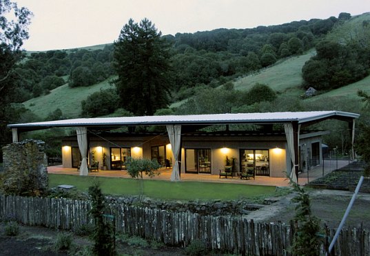 dwell, dwell's houses we love, houses we love competition, dwell on design, sustaianble building, sustainable homes, green homes, green building, eco design, green design