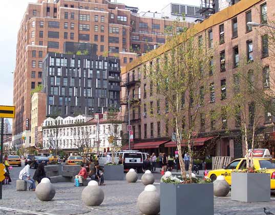 plaza, pedestrian, right of way, new york, new york city, nyc, ny, bloomberg, times square, highline, herald square, new york city plaza program, open space, green space, park, city