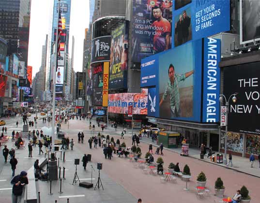 plaza, pedestrian, right of way, new york, new york city, nyc, ny, bloomberg, times square, highline, herald square, new york city plaza program, open space, green space, park, city