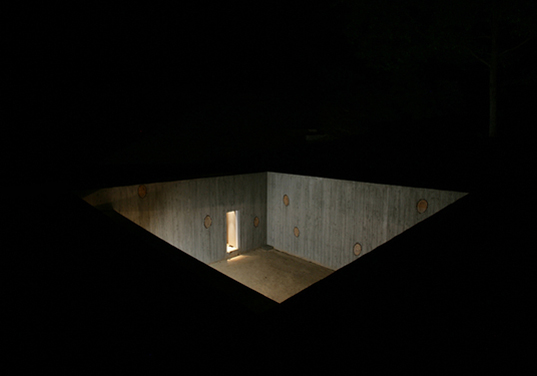 sustainable design, green design, sustainable architecture, green building, Byoung Soo Cho, underground houses, Korea, green architecture, recycled materials, Earth House
