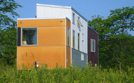 Lloyd Alter, treehugger, pre fabulous design, Timber House Eco Resort, green homes Canada, tiny houses, small house movement, live large in a tiny home, prefab homes